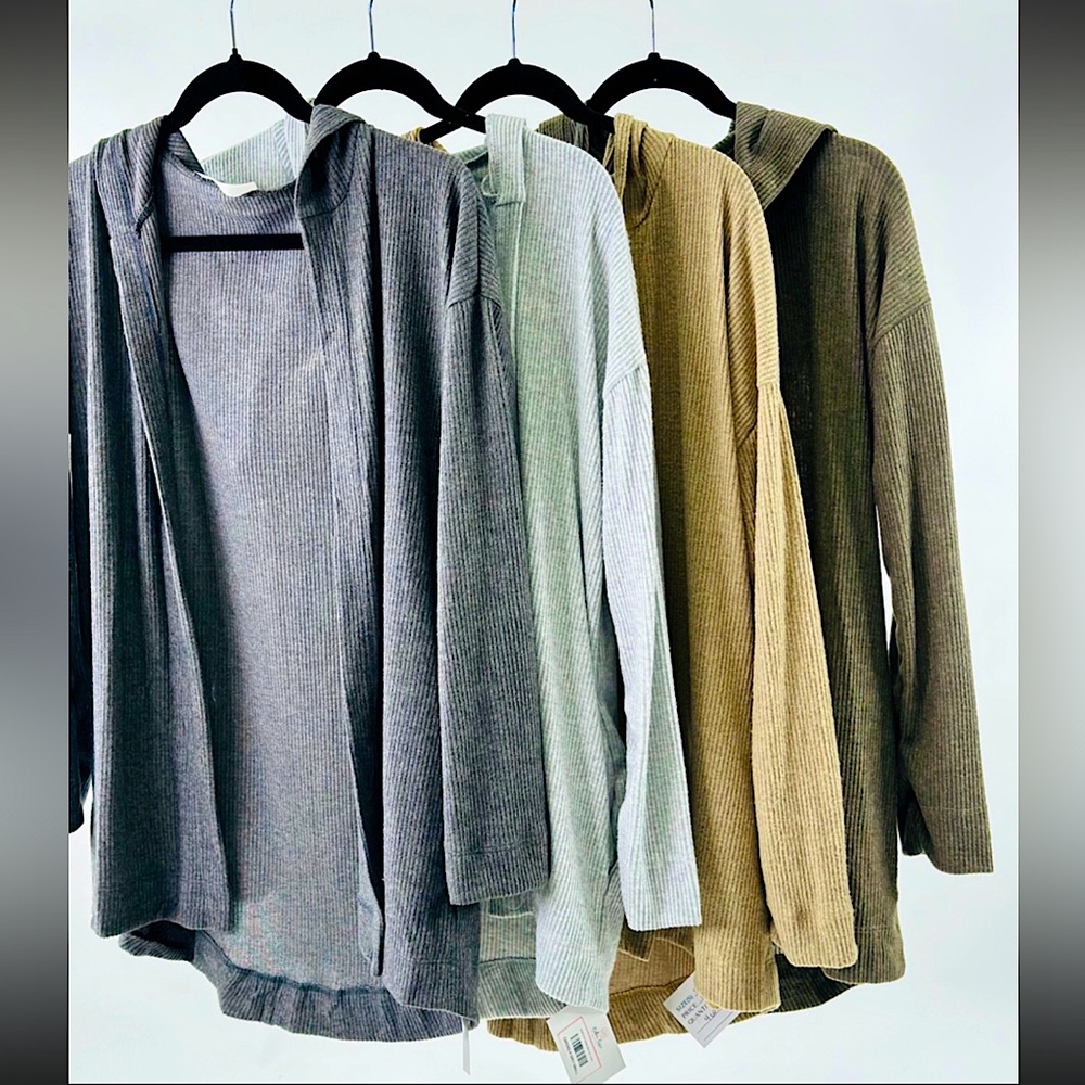🆕🌿🤎STYLIVE: TAUPE Chic Cardigan MEDIUM